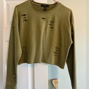 EUC. Forever 21 cropped sweater. Size S.